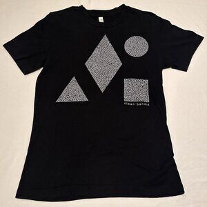 Clean Bandit Geometric Logo electronic music t-shirt Size M Tee NWOT